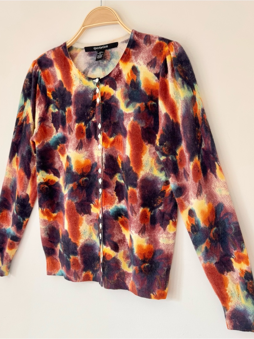 Quotation Rainbow Watercolor Fall Colors 2-Ply Cashmere Cardigan, Size M - Picture 5 of 13